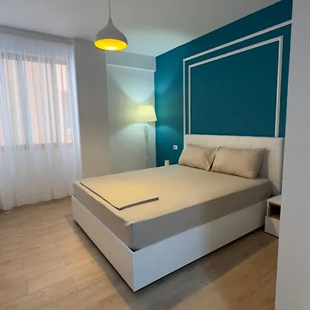 E2 Seaside *