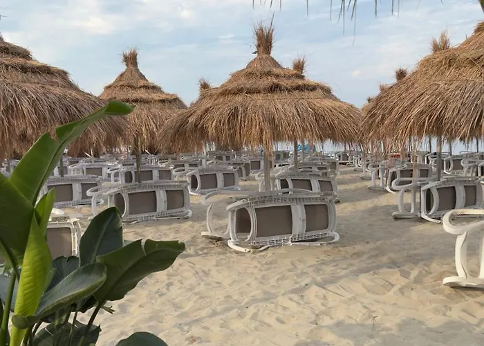 E2 Seaside Apartman *